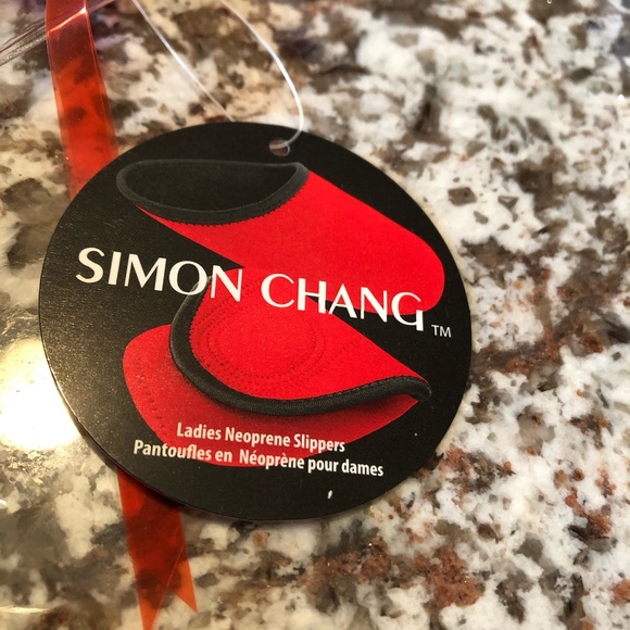 BNWT Simon Chang Ladies Neoprene Slippers - Picture 3 of 5